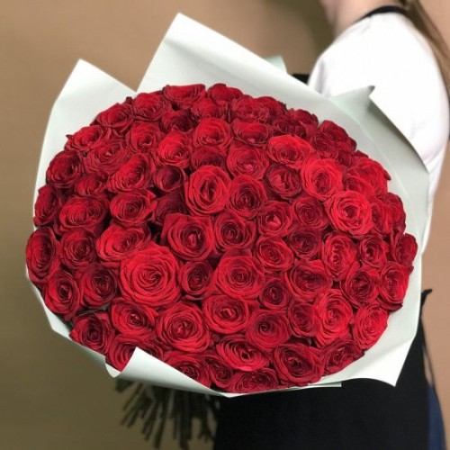 Купить на заказ Букет из 75 красных роз с доставкой в Кентау
