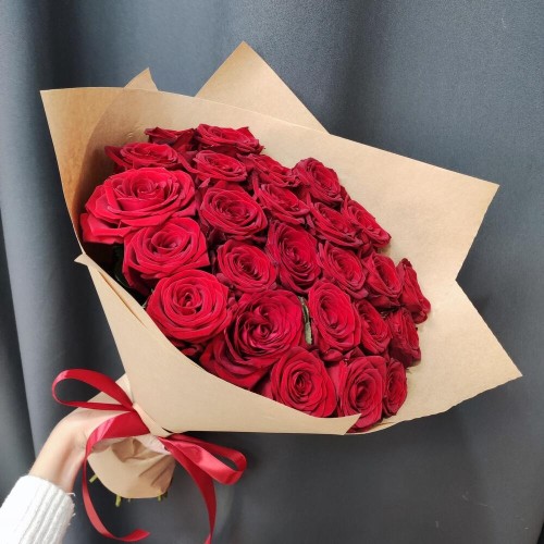 Купить на заказ Букет из 25 красных роз с доставкой в Кентау