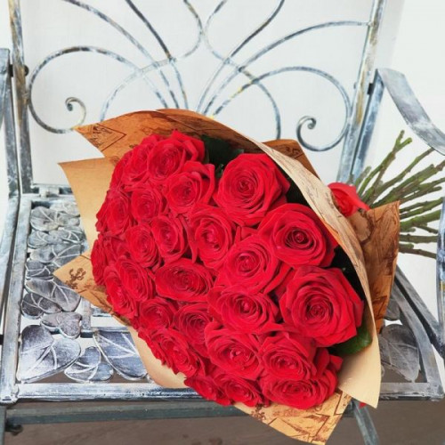 Купить на заказ Букет из 31 красной розы с доставкой в Кентау